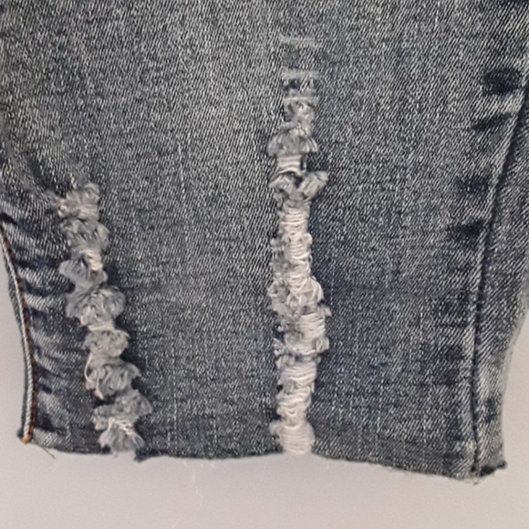 Maternity Jeans - Picture 7 of 8